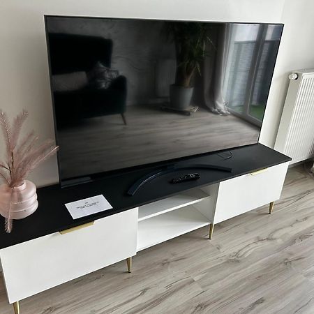 Apartamenty Przy Dmowskiego Nowe Познань Екстер'єр фото